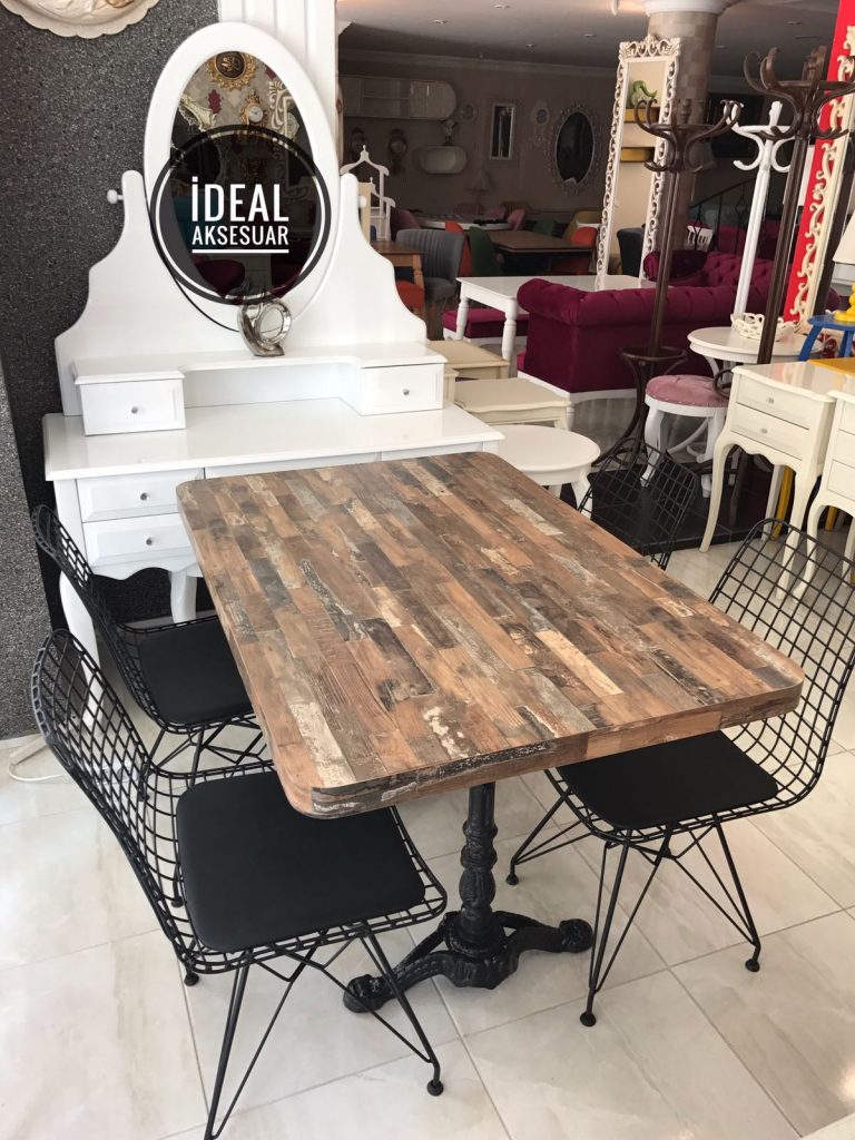 Tel Masa Sandalye İdeal Aksesuar